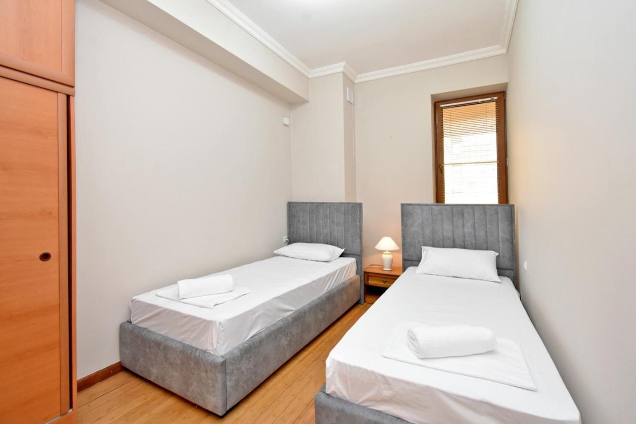 Prime 2 Bedroom In The Center Of Yerevan,near Republic Square